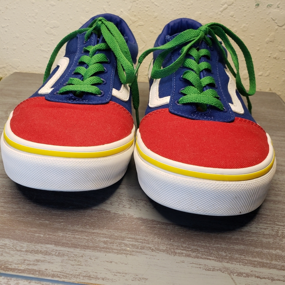 Vans Off The Wall Colorful Kids Sneakers Size 6 youth (A3)